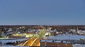 Weather camera view of Kankakee County Administration Building.