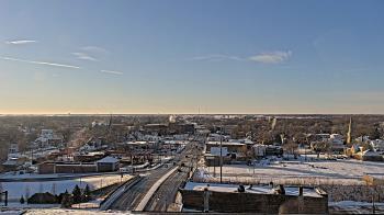Weather camera view of Kankakee County Administration Building.