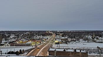 Weather camera view of Kankakee County Administration Building.