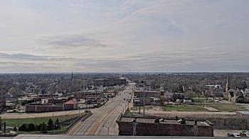 Weather camera view of Kankakee County Administration Building.