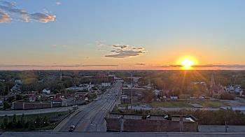Weather camera view of Kankakee County Administration Building.