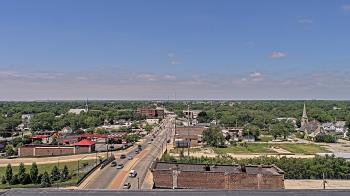 Weather camera view of Kankakee County Administration Building.