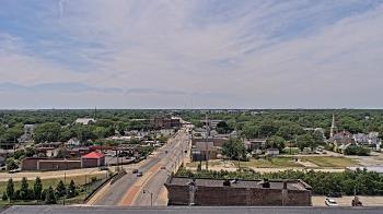 Weather camera view of Kankakee County Administration Building.