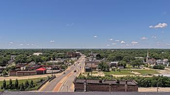 Weather camera view of Kankakee County Administration Building.