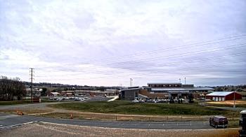 Weather camera view of Pequea Valley IS.