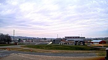 Weather camera view of Pequea Valley IS.