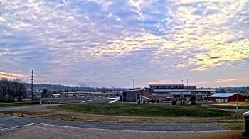 Weather camera view of Pequea Valley IS.