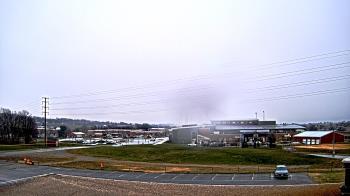 Weather camera view of Pequea Valley IS.