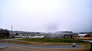 Weather camera view of Pequea Valley IS.