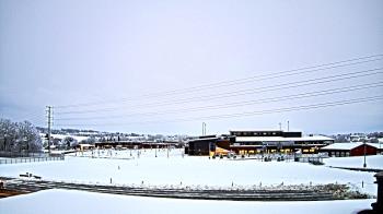 Weather camera view of Pequea Valley IS.