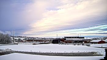 Weather camera view of Pequea Valley IS.