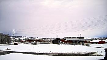 Weather camera view of Pequea Valley IS.