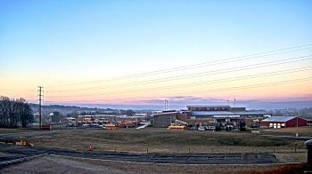 Weather camera view of Pequea Valley IS.