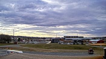 Weather camera view of Pequea Valley IS.