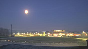 Weather camera view of Pequea Valley IS.