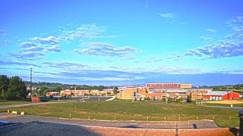 Weather camera view of Pequea Valley IS.
