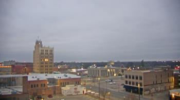 Weather camera view of KSAL Radio - Salina city.
