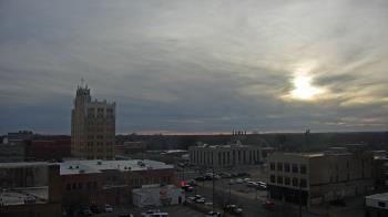 Weather camera view of KSAL Radio - Salina city.