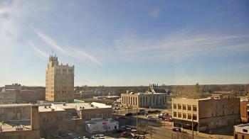 Weather camera view of KSAL Radio - Salina city.