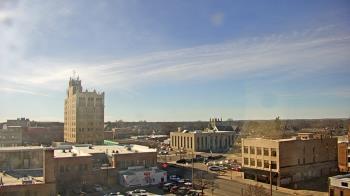 Weather camera view of KSAL Radio - Salina city.