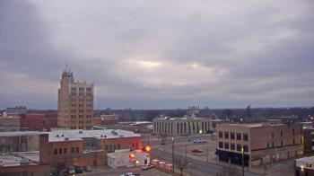 Weather camera view of KSAL Radio - Salina city.