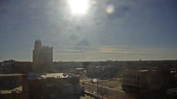Weather camera view of KSAL Radio - Salina city.