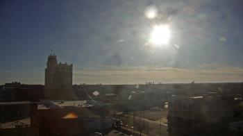 Weather camera view of KSAL Radio - Salina city.
