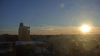 Weather camera view of KSAL Radio - Salina city.