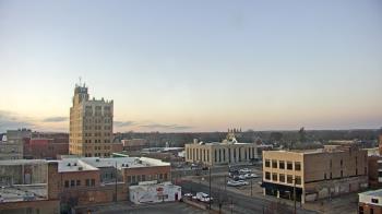 Weather camera view of KSAL Radio - Salina city.