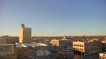 Weather camera view of KSAL Radio - Salina city.