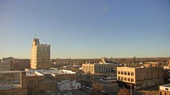 Weather camera view of KSAL Radio - Salina city.