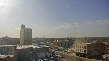 Weather camera view of KSAL Radio - Salina city.