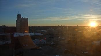 Weather camera view of KSAL Radio - Salina city.