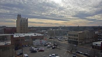 Weather camera view of KSAL Radio - Salina city.