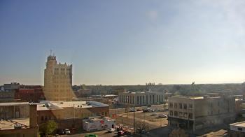 Weather camera view of KSAL Radio - Salina city.