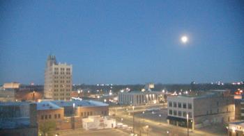 Weather camera view of KSAL Radio - Salina city.