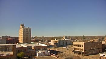 Weather camera view of KSAL Radio - Salina city.
