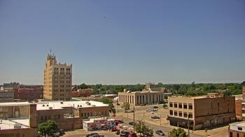 Weather camera view of KSAL Radio - Salina city.