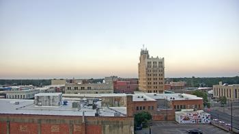 Weather camera view of KSAL Radio - Salina city.