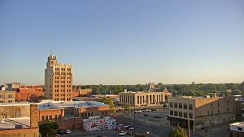 Weather camera view of KSAL Radio - Salina city.