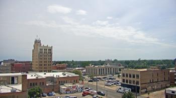 Weather camera view of KSAL Radio - Salina city.