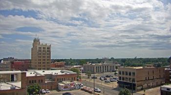 Weather camera view of KSAL Radio - Salina city.