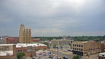 Weather camera view of KSAL Radio - Salina city.