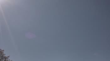 Weather camera view of The Lamplighter School.