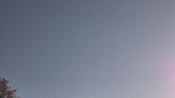 Weather camera view of The Lamplighter School.