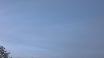 Weather camera view of The Lamplighter School.