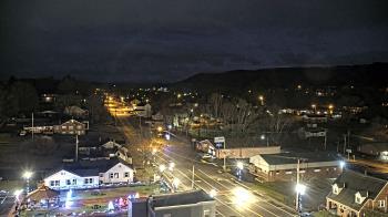 Weather camera view of Russell County Courthouse.
