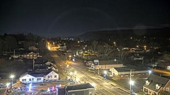 Weather camera view of Russell County Courthouse.