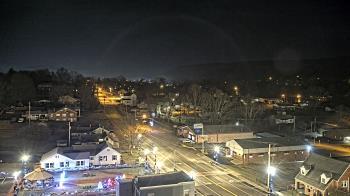 Weather camera view of Russell County Courthouse.