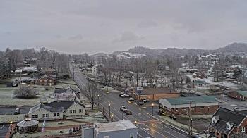 Weather camera view of Russell County Courthouse.